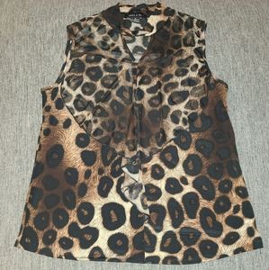 Adele & May Peek-a-boo Leopard sleeveless shirt